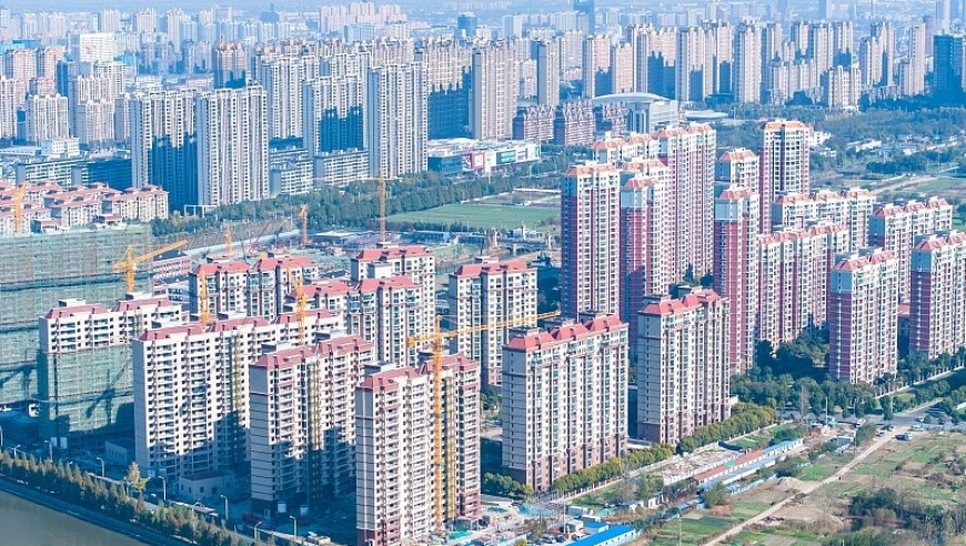 7777888888管家婆中特一,米兰时装周这把是熟人局,动态词语解释落实_公测版V12.77
